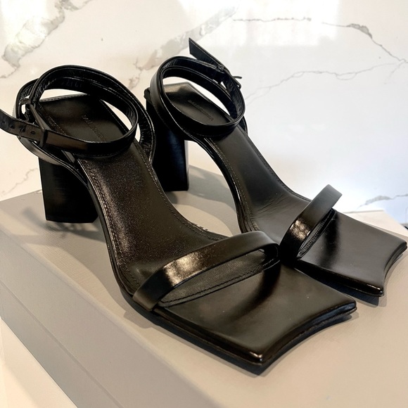 Balenciaga Moon Square Toe Sandal - Picture 2 of 9